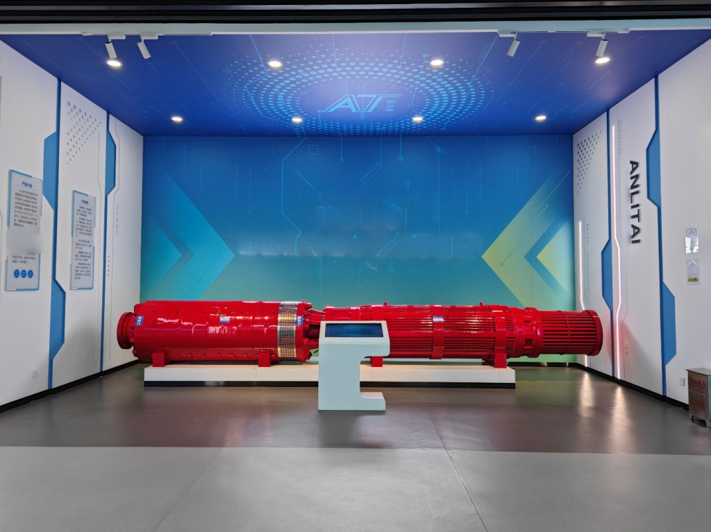 Многоступенчатый центробежный погружной насос BQ550-340/4-710