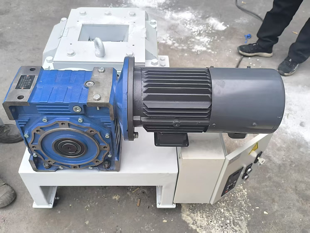 Лабораторный гранулятор DZJ-I-1.0